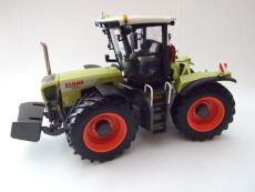 2670 Claas Xerion 3300 Claas Edition