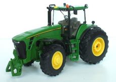 42407 John Deere 8330