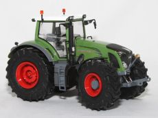 77301 Fendt 936 mit Trellborgreifen rote Felgen