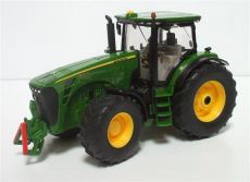 3272 John Deere 8360R  Siku Traktor