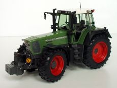 1002 Fendt Favorit 822