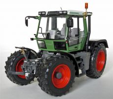 1017 Fendt Xylon 524