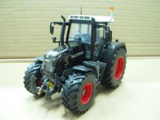 4074 Fendt 415 Vario in black Sondermodell