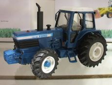 42841 Ford TW 30    Traktor