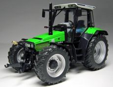 1028 Deutz-Fahr AgroStar 6.38