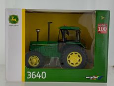 43054 John Deere 3640   4 WD