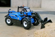 43085 New Holland LM 7.42 Teleskoplader