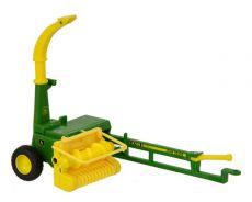 43152 John Deere Feldhcksler 3765 gezogen