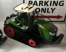 10631 Fendt 1165 Vario MT Raupe Fendt Ed.