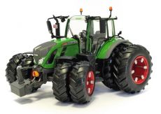 30191 Fendt 720 Vario mit Zwillingsreifen