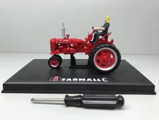 Rep175 IH Farmall C   limited Edition
