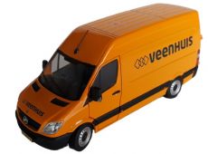 1905 Mercedes Benz Sprinter Veenhuis Service in orange