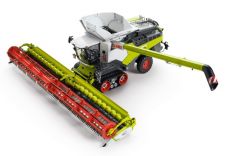 2102 Claas Lexion 8800 Terra Trac mit Convio 1380