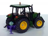 3050 John Deere 5820