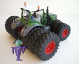 3258 Fendt 936 mit Drillingsreifen