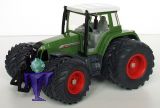 3250 Fendt 712 mit Zwillingsreifen