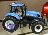 42887 New Holland T7.220