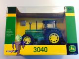 43020 John Deere 3040