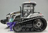 10601 CAT Challenger MT 775 E in silber 25 Jahre Edition