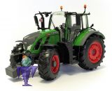 30191 Fendt 720 Vario mit Zwillingsreifen