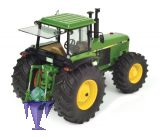 7648 John Deere 4850