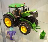 77846 John Deere 7310 R mit Zwillingsreifen hinten