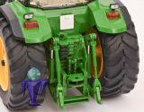 7875 John Deere 8400  mit Frontgewicht