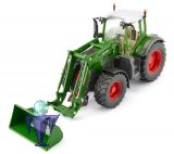 3298 Fendt 700 mit Frontlader